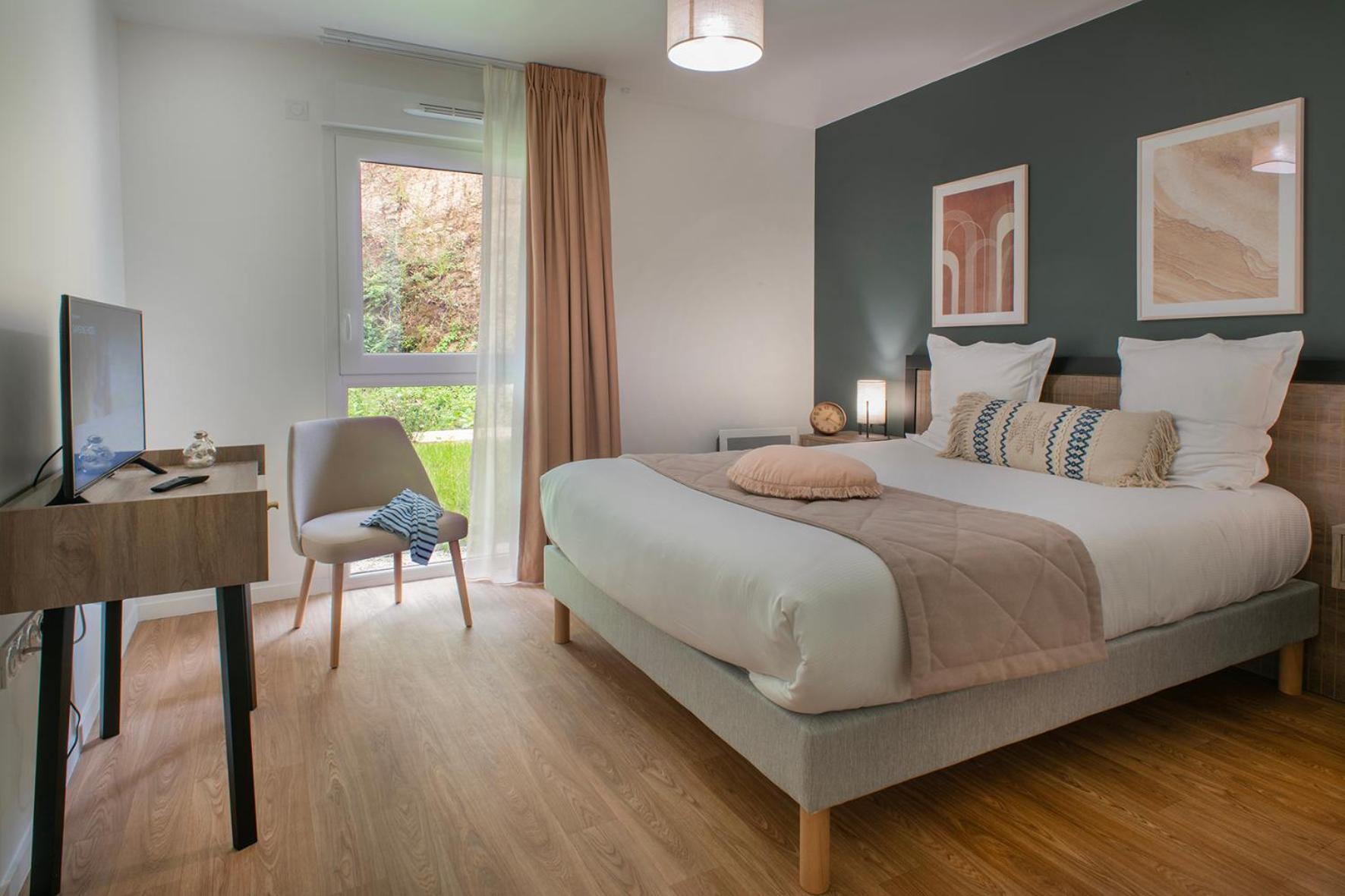 Residence Services Seniors - Domitys Les Jardins D'Ahna Dinan Eksteriør bilde
